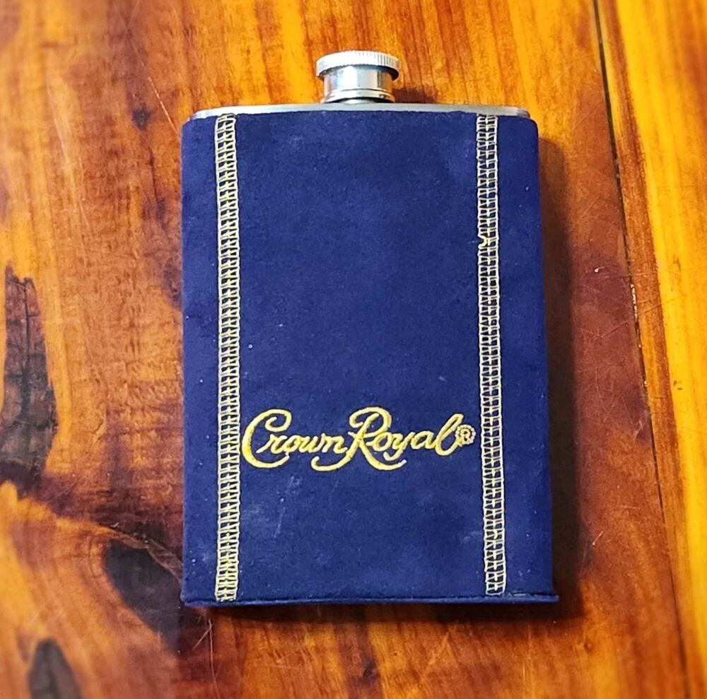 Crown Royal Flask 8 Oz Purple Suede Pouch Metal Man Gift Wedding Dad Brother